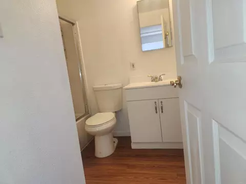 Bath - 9257 Bird St, Santee, CA 92071 photo 3 of 3