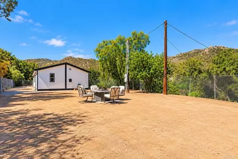 Exterior - 1020 Silverbrook Dr, El Cajon, CA 92019 photo 3 of 7