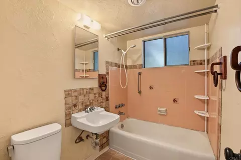 Bath - 12376 Royal Rd, El Cajon, CA 92021 photo 1 of 3