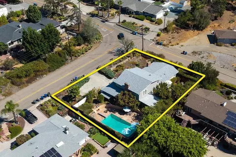 View/Area - 10071 Resmar Pl, La Mesa, CA 91941 photo 14 of 14