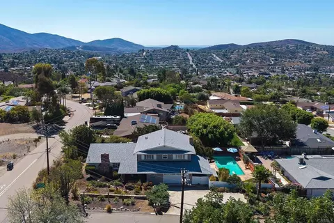 View/Area - 10071 Resmar Pl, La Mesa, CA 91941 photo 3 of 14