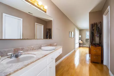 Entry Way - 10071 Resmar Pl, La Mesa, CA 91941 photo 4 of 5