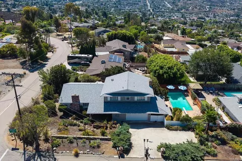 View/Area - 10071 Resmar Pl, La Mesa, CA 91941 photo 2 of 14