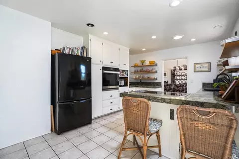 Kitchen - 10071 Resmar Pl, La Mesa, CA 91941 photo 4 of 4