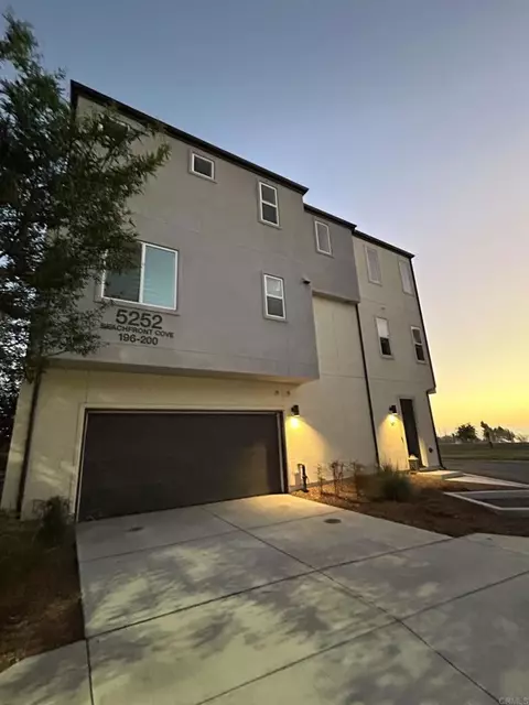 5252 Beachfront #196, San Diego, CA 92154