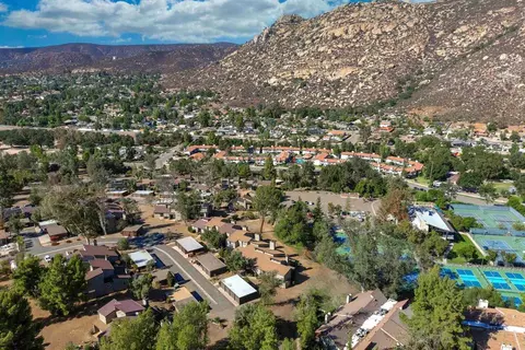 View/Area - 15737 Davis Cup Ln, Ramona, CA 92065 photo 4 of 10