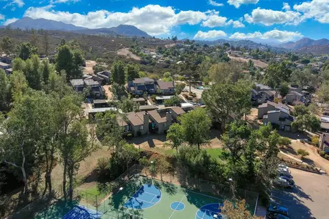 View/Area - 15737 Davis Cup Ln, Ramona, CA 92065 photo 5 of 10