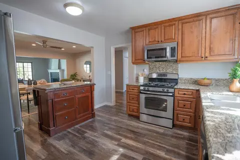 Kitchen - 9312 Carita Rd, Santee, CA 92071 photo 5 of 8