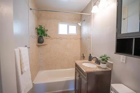 Bath - 9312 Carita Rd, Santee, CA 92071 photo 1 of 2