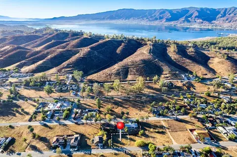 Mcbride Avenue, Lake Elsinore, CA 92530