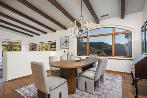 Dining - 18575 Wild Horse Crk, Poway, CA 92064 photo 2 of 3