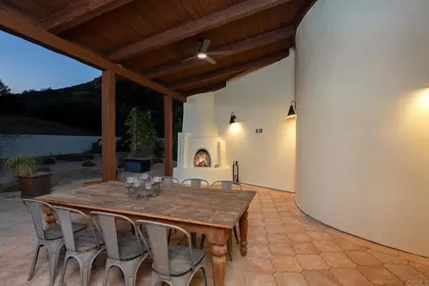 Exterior - 18575 Wild Horse Crk, Poway, CA 92064 photo 4 of 21