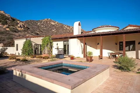 Exterior - 18575 Wild Horse Crk, Poway, CA 92064 photo 6 of 21