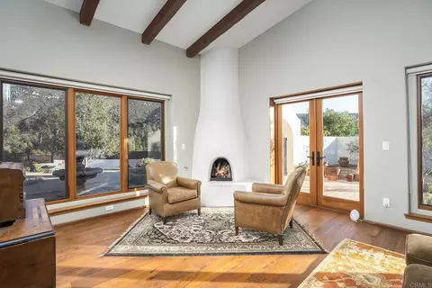 Living - 18575 Wild Horse Crk, Poway, CA 92064 photo 7 of 7