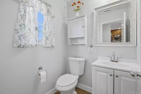 Bath - 2120 Kings View Cir, Spring Valley, CA 91977 photo 2 of 3