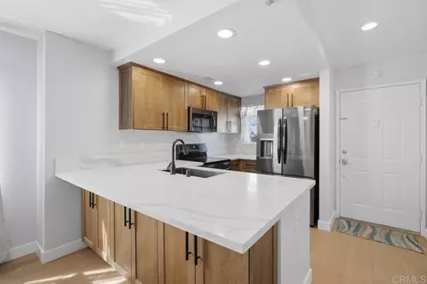 Kitchen - 2120 Kings View Cir, Spring Valley, CA 91977 photo 1 of 2