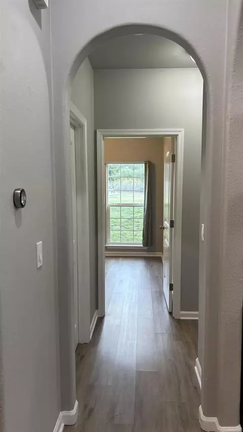 Entry Way - 131 Salmon Ave, Klamath, CA 95548 photo 1 of 1