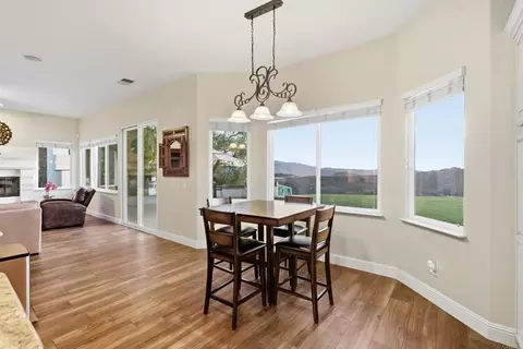 Dining - 2167 Collomia, Alpine, CA 91901 photo 4 of 4