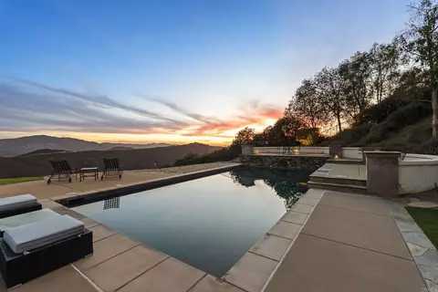 Exterior - 2167 Collomia, Alpine, CA 91901 photo 4 of 12
