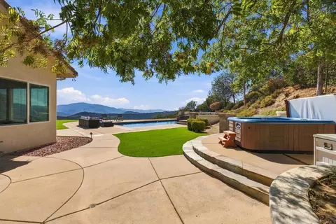 Exterior - 2167 Collomia, Alpine, CA 91901 photo 2 of 12