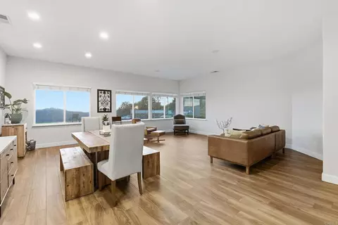 Dining - 2167 Collomia, Alpine, CA 91901 photo 1 of 4