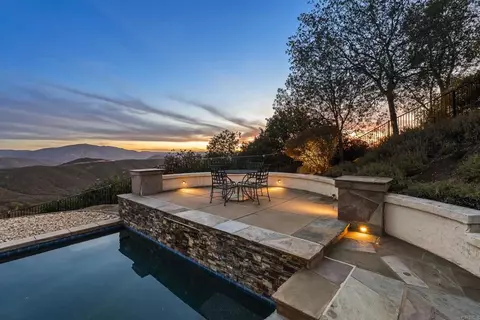 Exterior - 2167 Collomia, Alpine, CA 91901 photo 7 of 12