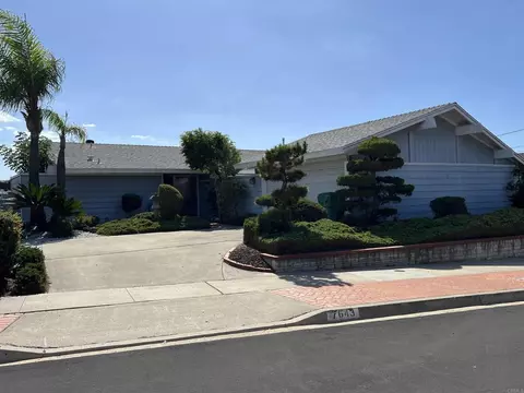 7643 Flag Lake St, San Diego, CA 92119