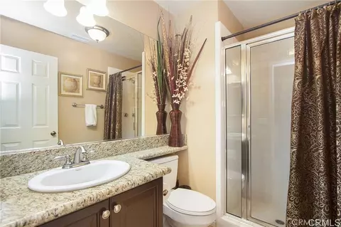 Bath - 113 Gomez Cir, Placentia, CA 92870 photo 3 of 4