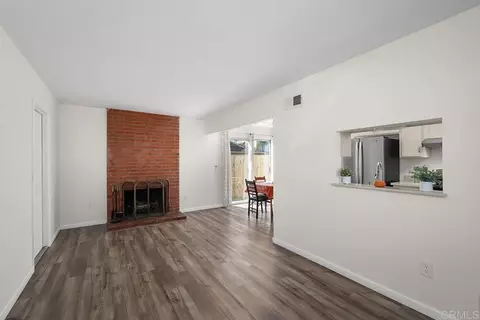Living - 305 E Oxford St, Chula Vista, CA 91911 photo 4 of 6