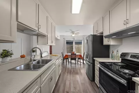 Kitchen - 305 E Oxford St, Chula Vista, CA 91911 photo 2 of 2