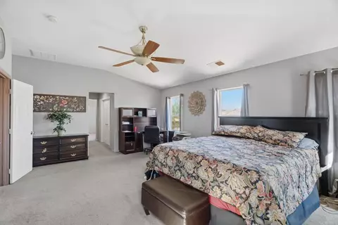 Bedroom - 978 Cornflower Dr, Hemet, CA 92545 photo 6 of 7