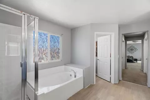 Entry Way - 978 Cornflower Dr, Hemet, CA 92545 photo 8 of 10
