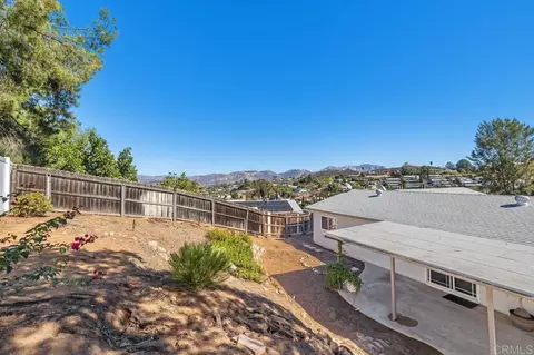 Exterior - 8560 Winter Gardens Blvd, Lakeside, CA 92040 photo 5 of 9