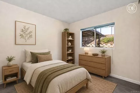 Bedroom - 8560 Winter Gardens Blvd, Lakeside, CA 92040 photo 6 of 7