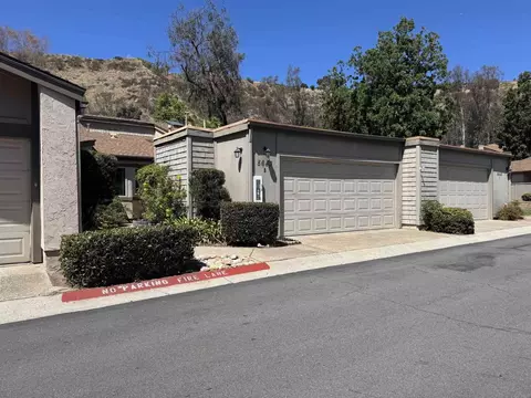 5643 Adobe Falls Rd #B, San Diego, CA 92120