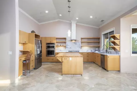 Kitchen - 23648 Old Ranch Rd, Alpine, CA 91901 photo 1 of 8