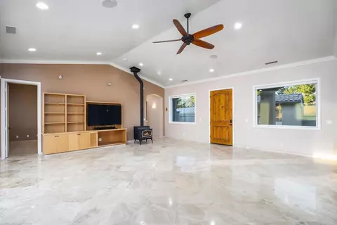 Living - 23648 Old Ranch Rd, Alpine, CA 91901 photo 2 of 10