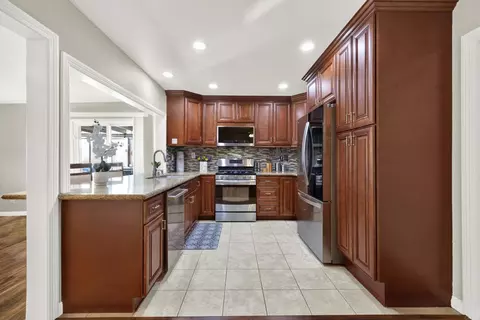 Kitchen - 10432 Timberlane Way, Santee, CA 92071 photo 1 of 3