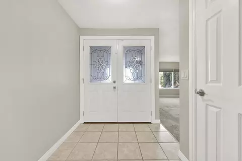 Entry Way - 10432 Timberlane Way, Santee, CA 92071 photo 5 of 10