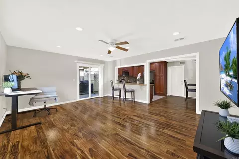 Living - 10432 Timberlane Way, Santee, CA 92071 photo 6 of 10