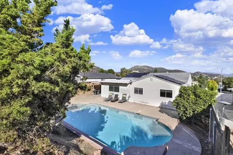 Exterior - 10432 Timberlane Way, Santee, CA 92071 photo 11 of 15