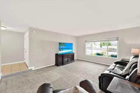 Living - 10432 Timberlane Way, Santee, CA 92071 photo 1 of 10