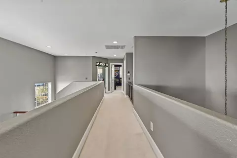 Entry Way - 1617 La Presa Ave, Spring Valley, CA 91977 photo 2 of 2