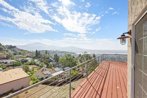 View/Area - 1617 La Presa Ave, Spring Valley, CA 91977 photo 1 of 3
