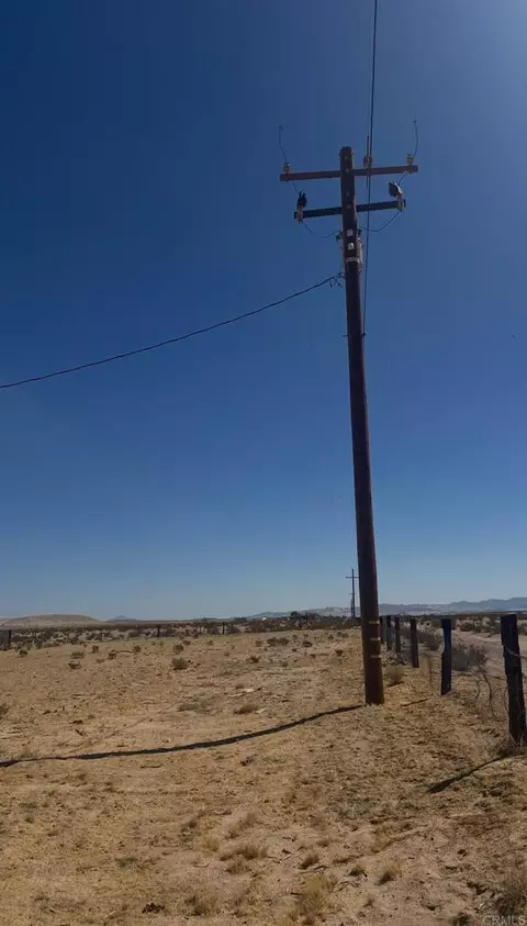39375 Tami Rd, Newberry Springs, CA 92365