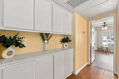 Entry Way - 770 Augusta St, Hemet, CA 92545 photo 4 of 5