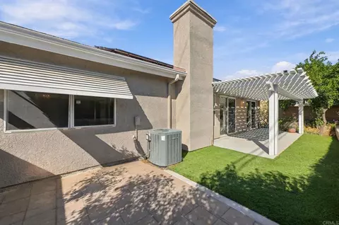 Exterior - 770 Augusta St, Hemet, CA 92545 photo 8 of 11