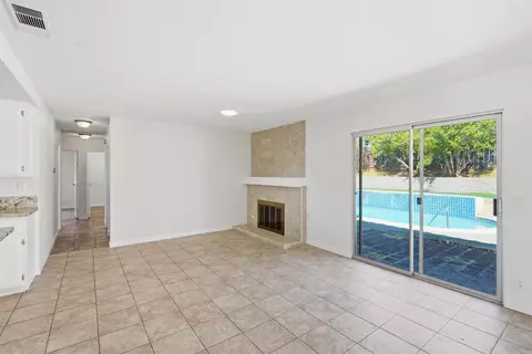 Living - 24940 Abalar Way, Ramona, CA 92065 photo 4 of 5