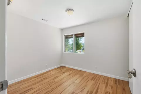 Bedroom - 24940 Abalar Way, Ramona, CA 92065 photo 2 of 6