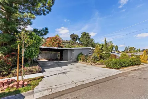 Exterior - 5762 Dugan Ave, La Mesa, CA 91942 photo 6 of 30